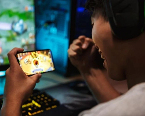 Bagaimana Game Online Bisa Membantu Meningkatkan Keterampilan Sosial?