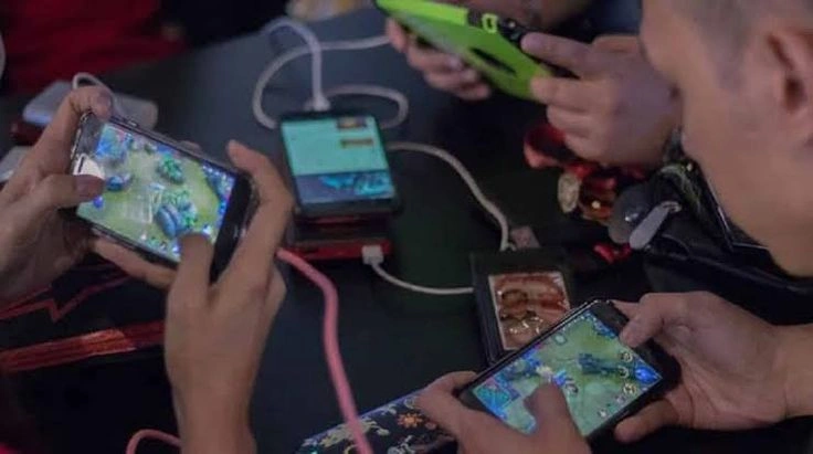5 Game Mobile Terbaik 2025 yang Wajib Dimainkan, Grafis Gila dan Gameplay Seru!